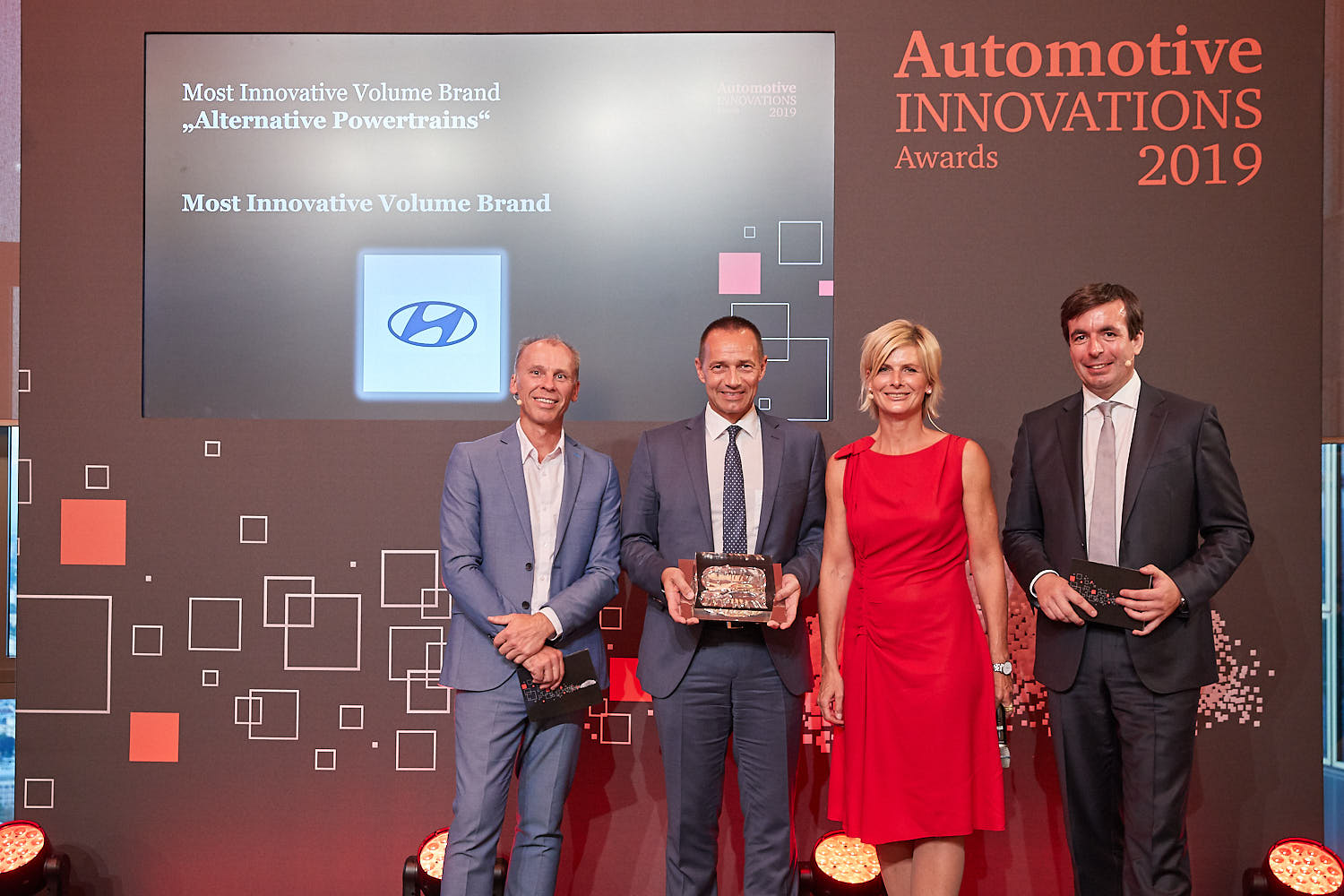 Hyundai Motor Company earns two awards for innovation from Center of