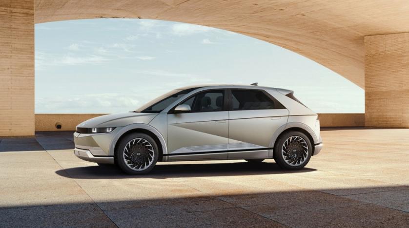 a_hyundai_motor_ioniq_5_electric_vehicle_is_pictured_in_this_undated_handout_image._handout_via_reuters_0