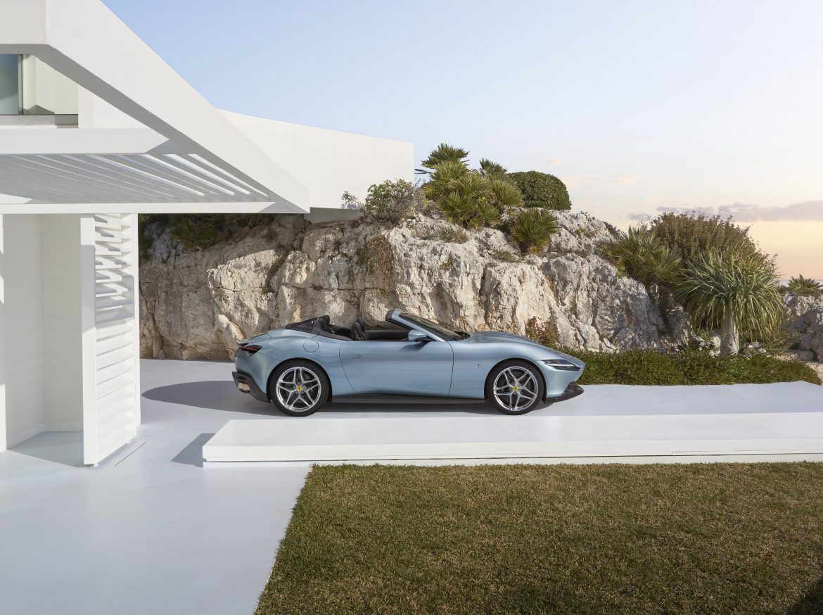 Ferrari_Roma_Spider_5