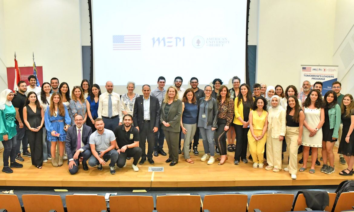 خلال الإحتفال_ (002)