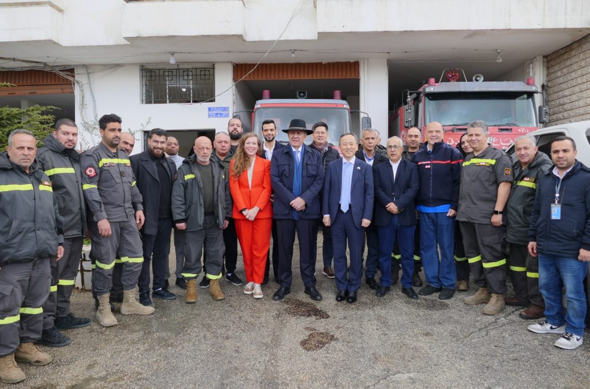 Civil-Defense-Group-Picture