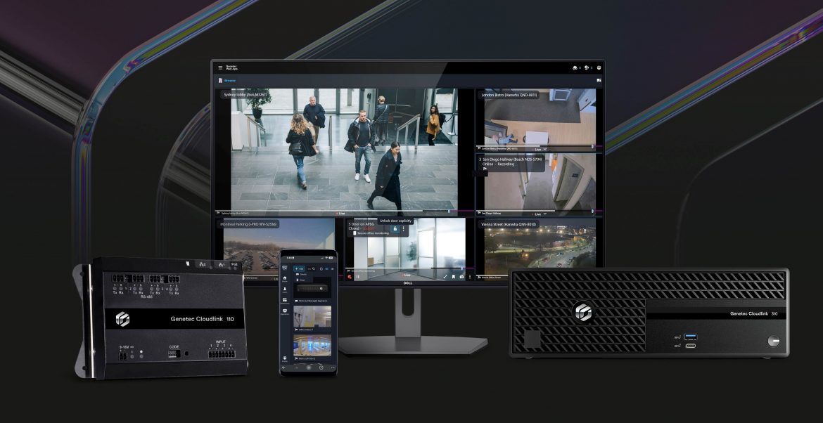 Security Center-SaaS-Family-Shot-Dark