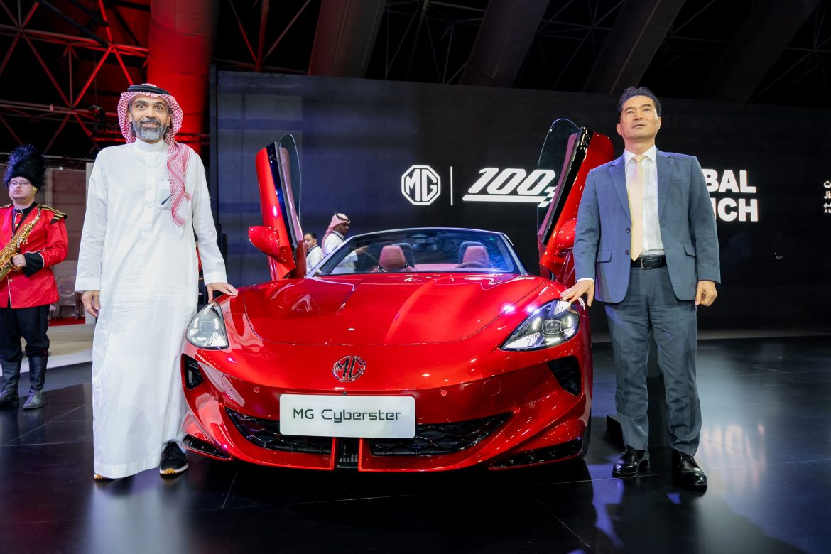 Image 1 – s J Jeddah International Motor Show